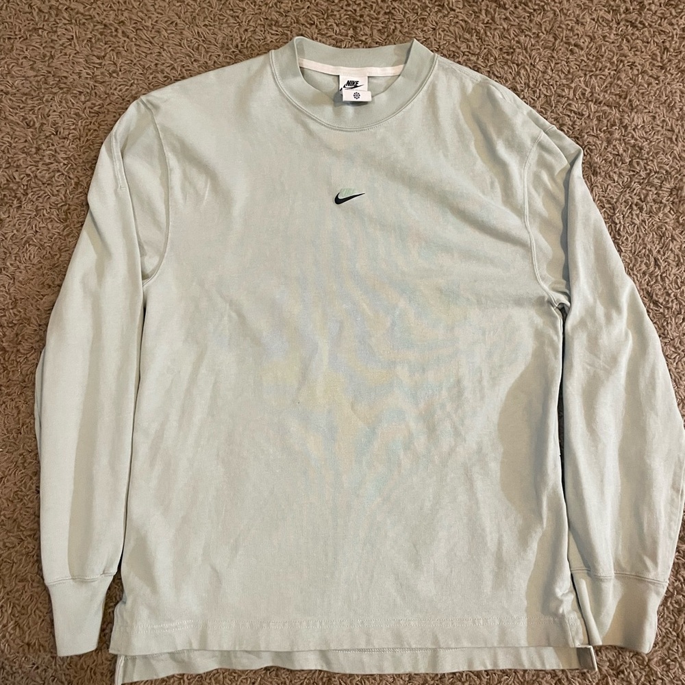 Nike Soft Green Crewneck Long Sleeve